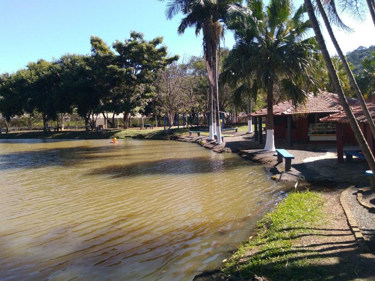 Pousada E Pesqueiro Trem Do Peixe Monte Alegre do Sul Zewnętrze zdjęcie